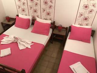 Апартаменты Apartmani Miron Рафаиловичи Трехместный номер-2